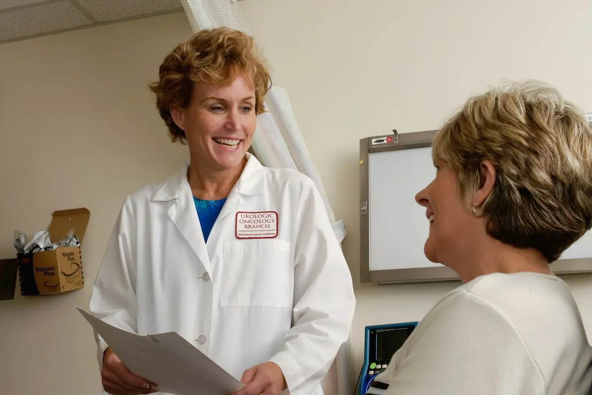 Doctor talking with a patient in a Dubai clinic
