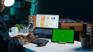 remote-worker-personal-apartment-office-using-mockup-tablet